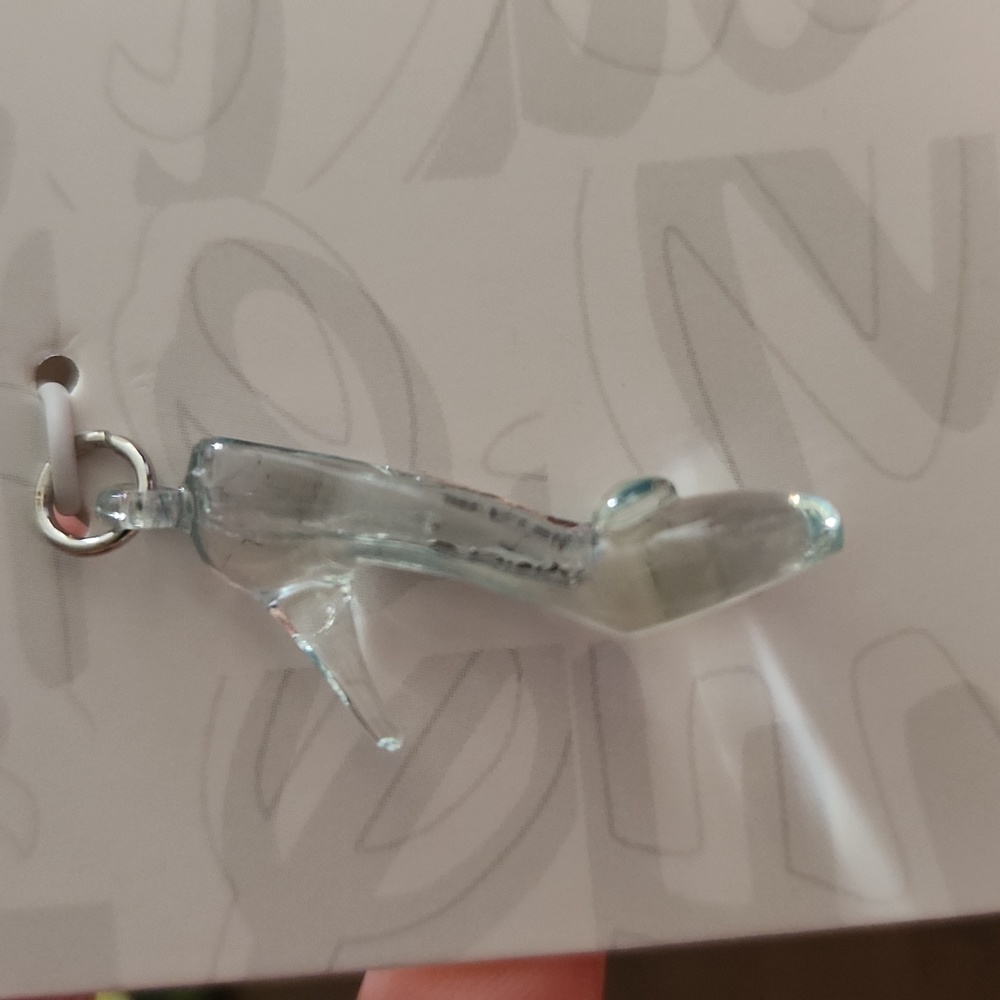 Charm - Picture 3 of 4